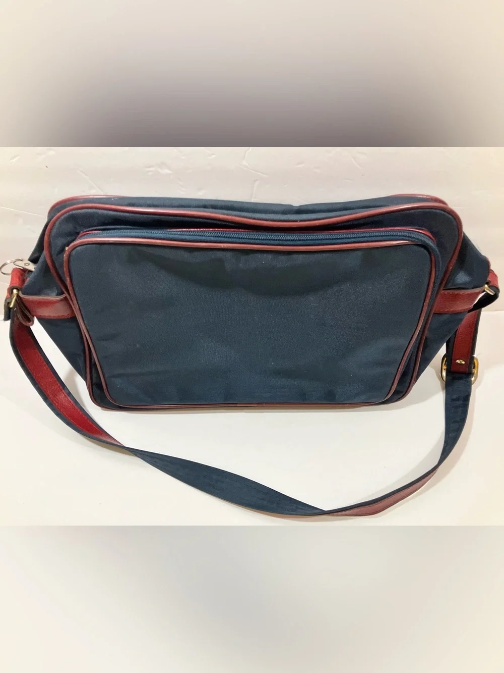 Vintage Samsonite Messenger Shoulder Bag